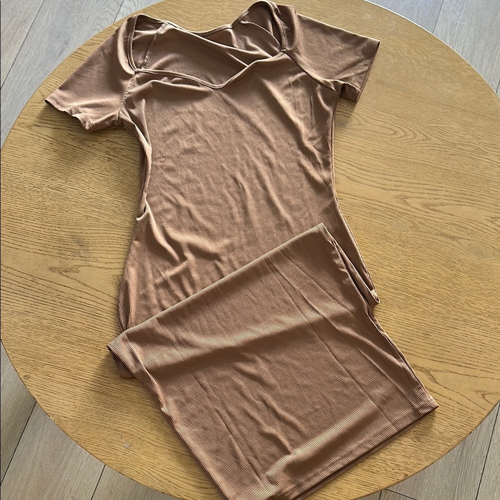 Tan bodycon middi Sleeve Dress MEDIUM NWOT